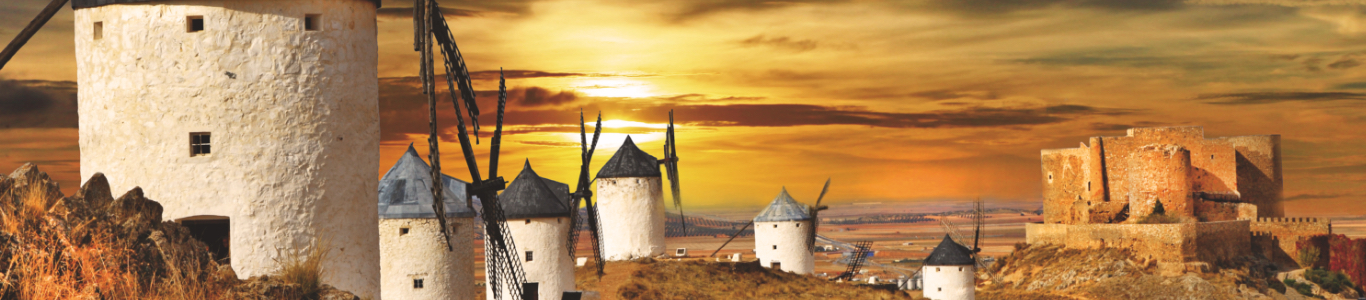 Spanische Weinregion, Windmühlen im Sonnenuntergang Spanische Weinregion, Windmühlen im Sonnenuntergang