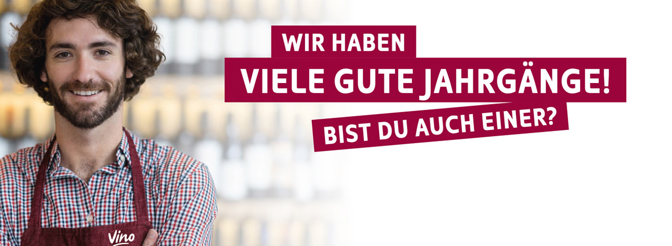 Mann präsentiert Weine, wir haben viele gute Jahrgänge!